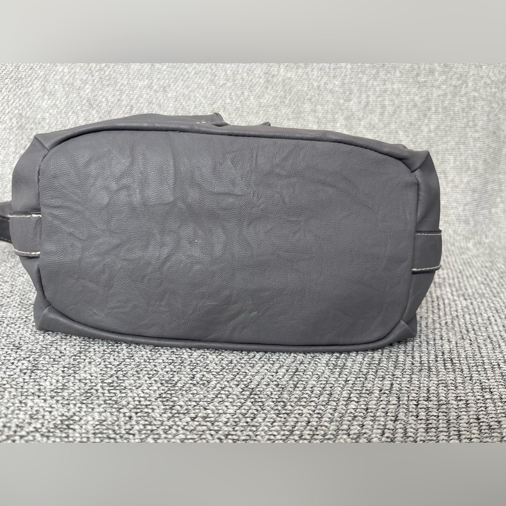 Rosetti Gray Crossbody Bag with Adjustable Strap - Picture 10 of 16